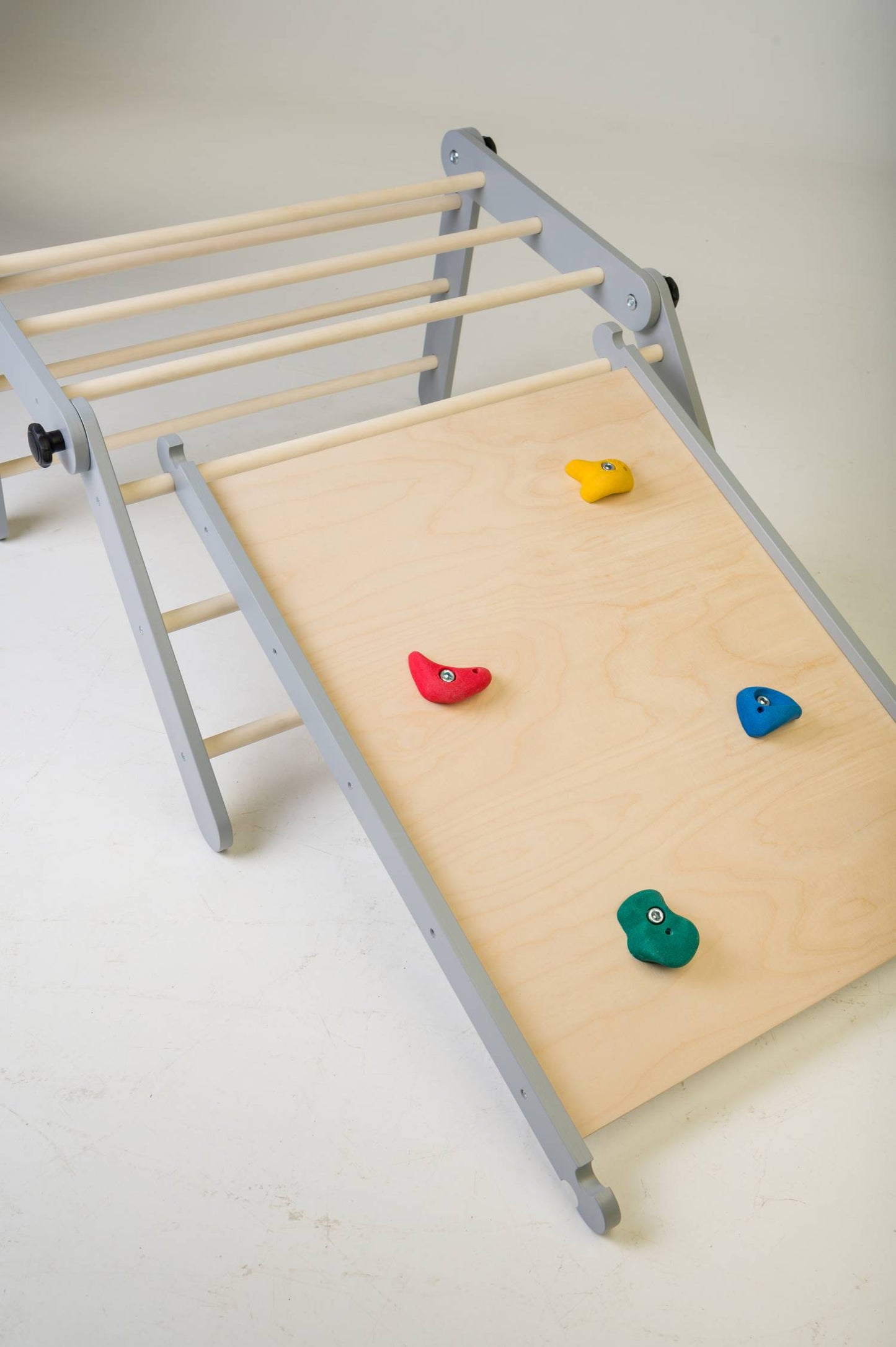 Pikler klimdriehoek van hout – 2/3 secties met helling