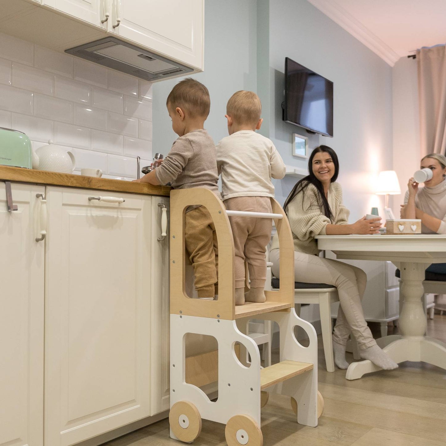 Montessori Learning Tower 3-in-1 – Kitchen Helper, Table & Chair in Car Design